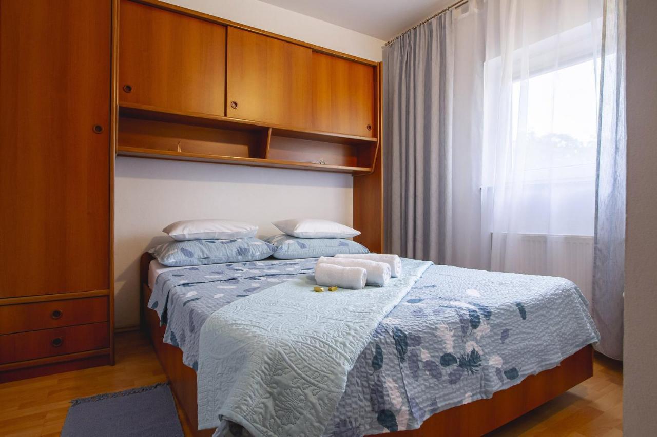 Apartmani Justic Njivice Eksteriør bilde