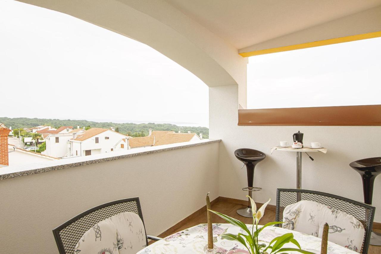 Apartmani Justic Njivice Eksteriør bilde